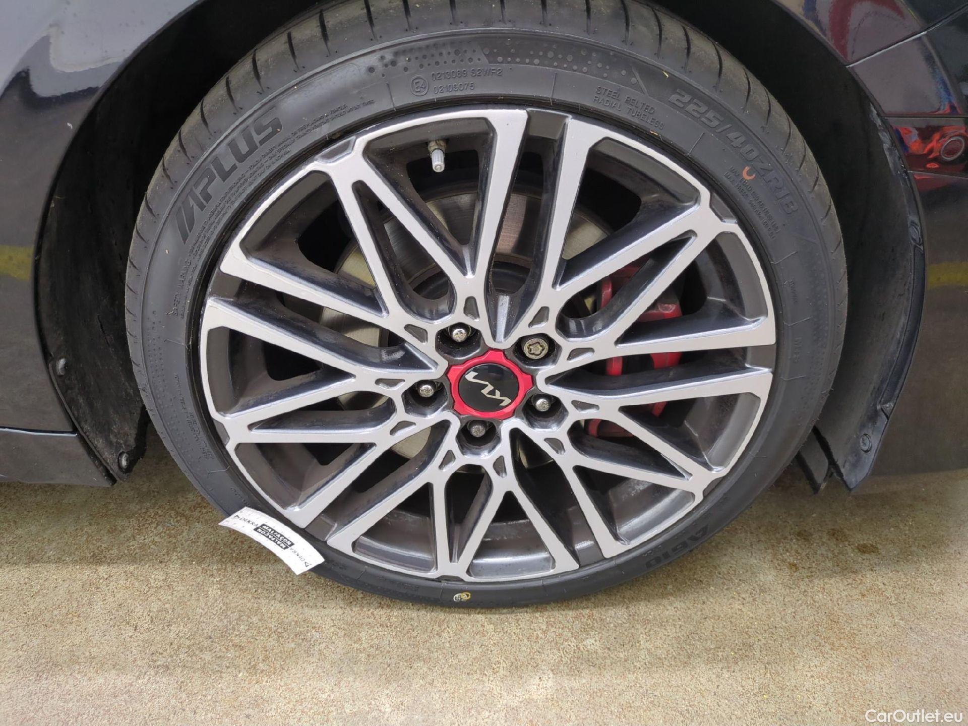 KIA  Cee'd ProCeed GT 1.6 T-GDI 205CV BVA7 E6d #3