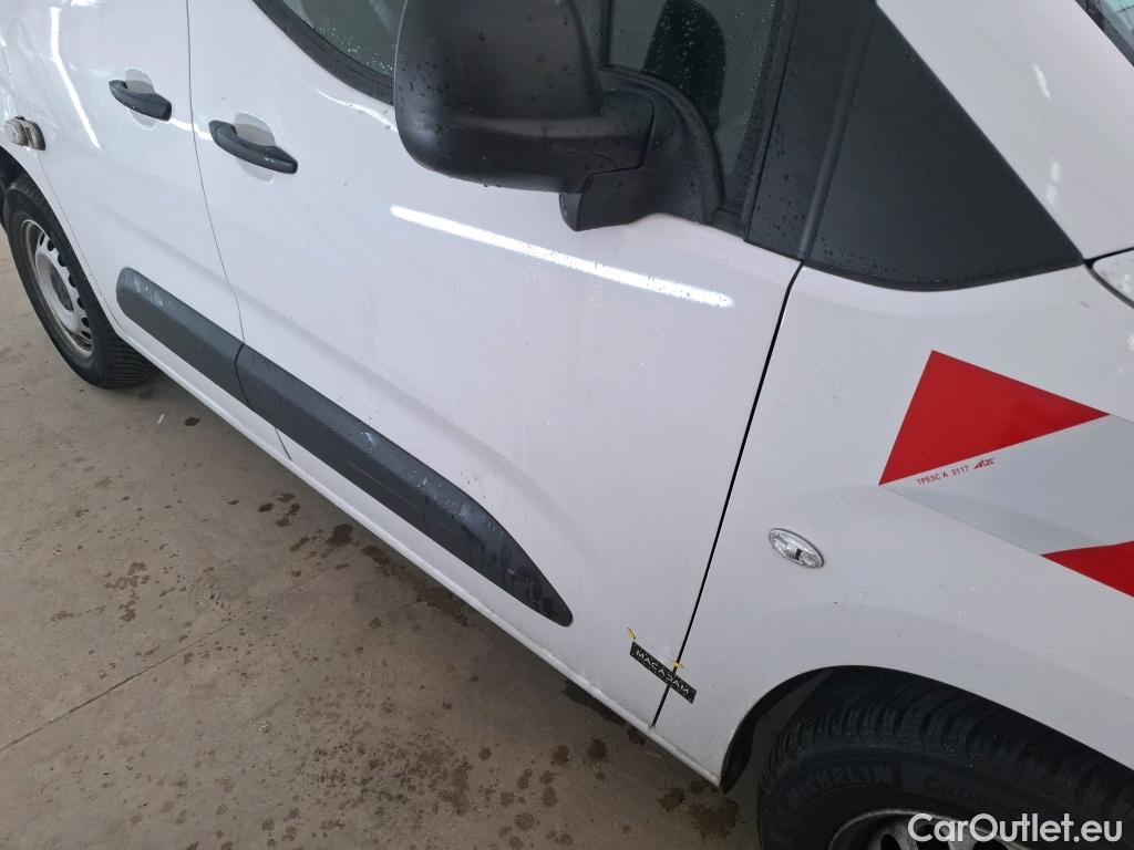  Citroen  Berlingo  Fourgon Worker M 1000 1.2 PureTech 130CV BVA8 E6d #30