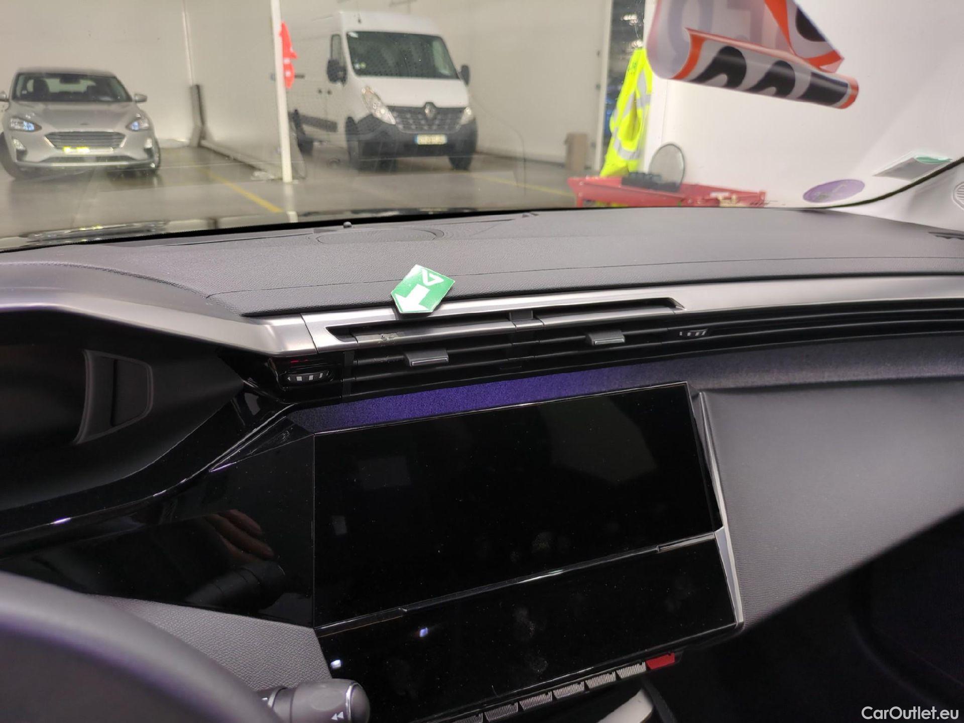  Peugeot  308  Allure 1.2 PureTech 130CV BVA8 E6d #2