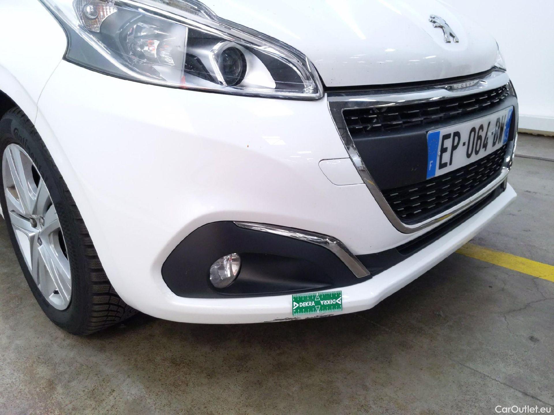 Peugeot  208  Allure Business 1.2 PureTech 110CV BVM5 E6 #10