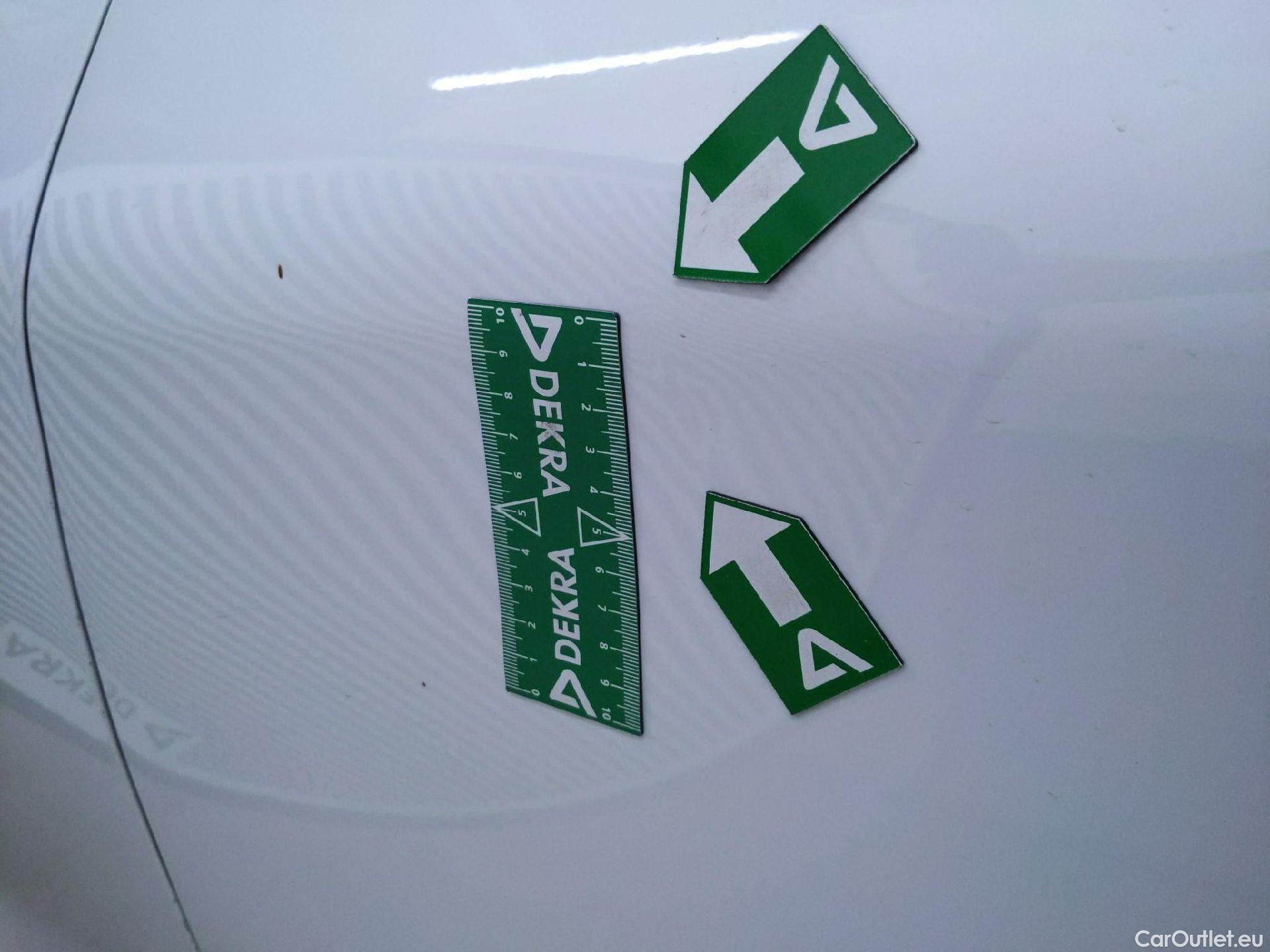  Peugeot  208  Allure Business 1.2 PureTech 110CV BVM5 E6 #13
