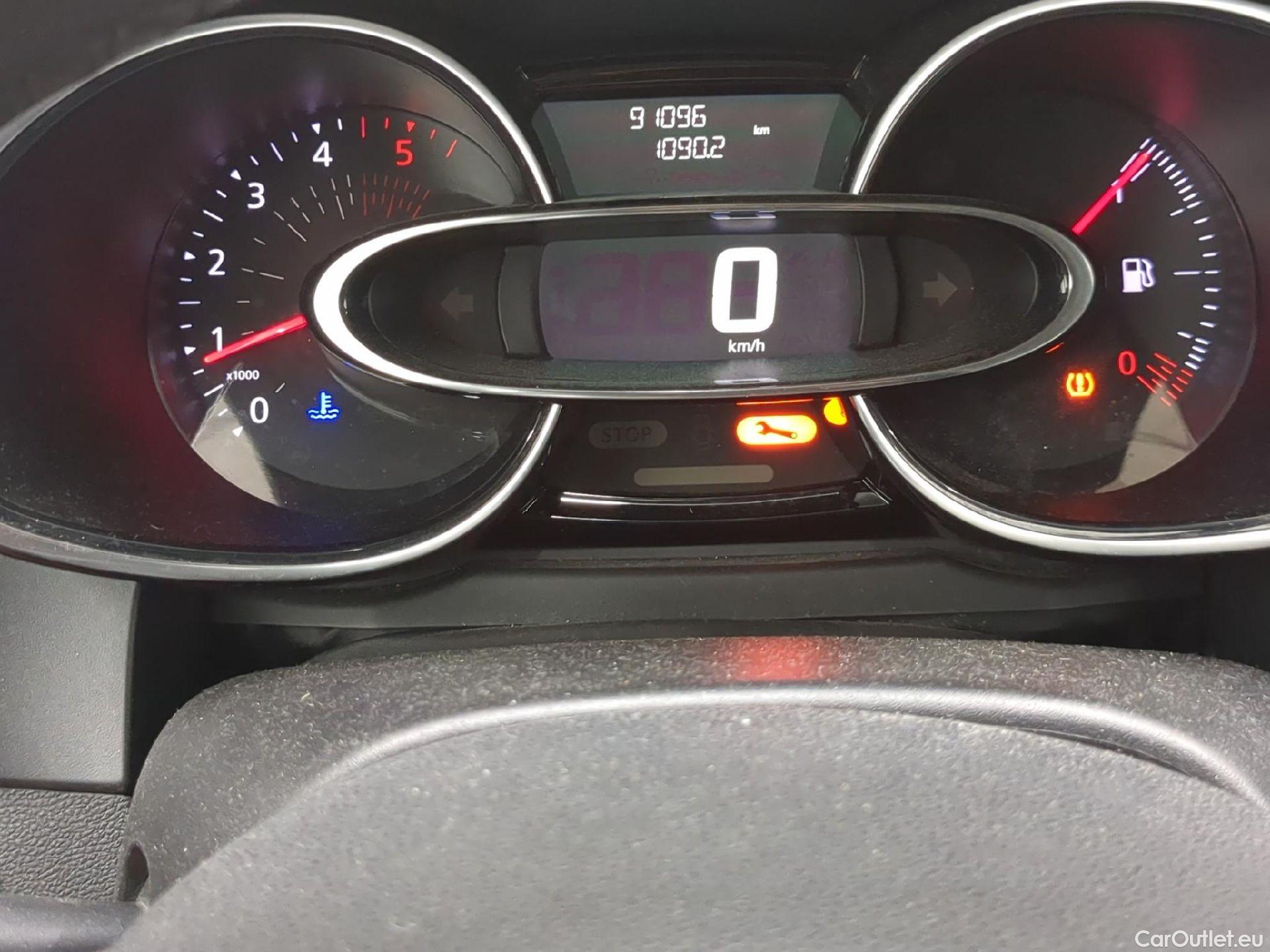  Renault  Clio  IV Business 1.5 dCi 75CV BVM5 E6 #2