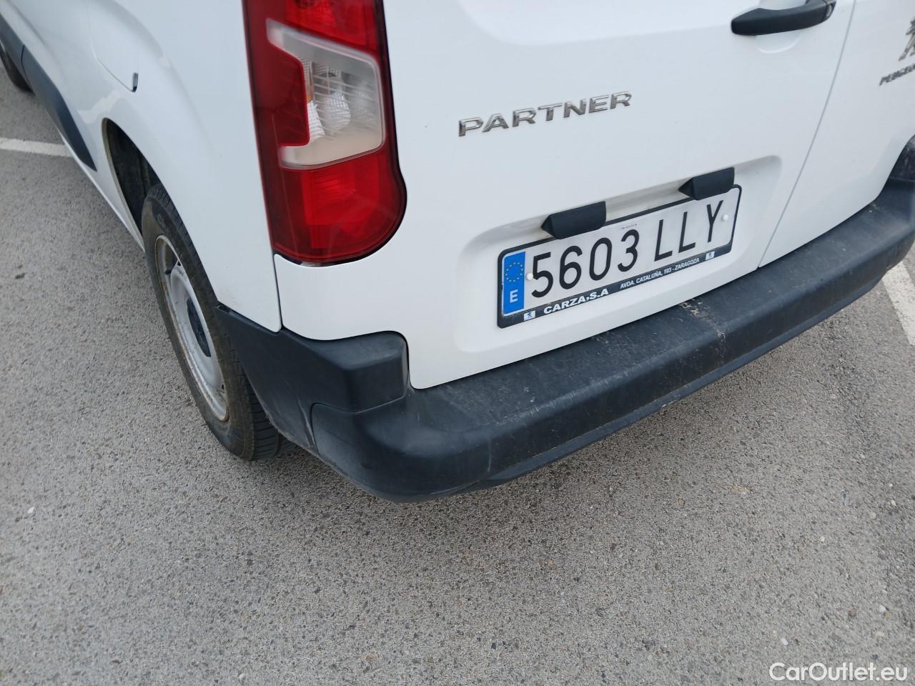  Peugeot  Partner PEUGEOT  / 2018 / 3P / furgón derivado de turismo Pro Standard 600kg BlueHDi 73kW (AC) #12