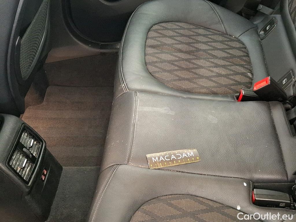  Bmw  X1 Série  sDrive 18 i xLine 1.5 140CV BVA7 E6dT #2