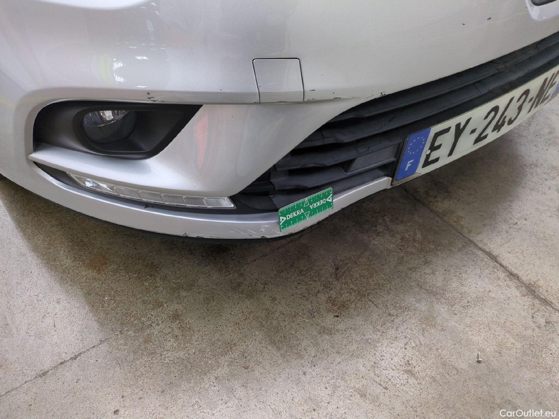  Renault  Clio  IV Business 1.5 dCi 90CV BVM5 E6 #29