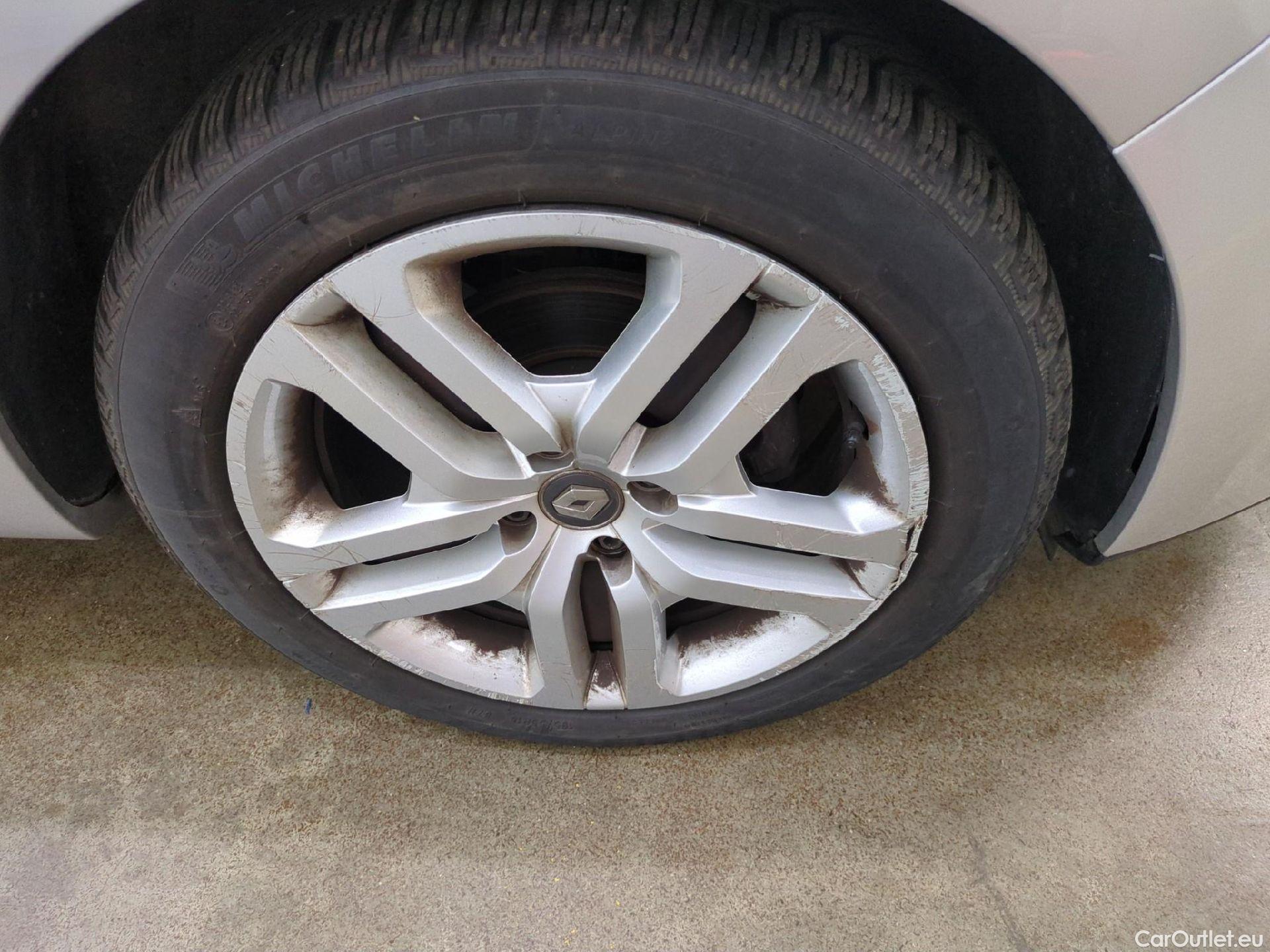  Renault  Clio  IV Business 1.5 dCi 90CV BVM5 E6 #6