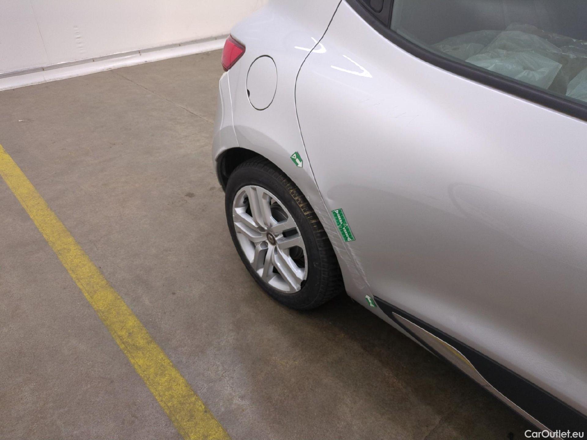  Renault  Clio  IV Business 1.5 dCi 90CV BVM5 E6 #14