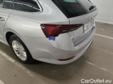  Skoda  Octavia  Combi 2.0 CRTDI DSG7 Ambition 85kW/115pk  5D/P Auto-7 - CO2 indicatief #58