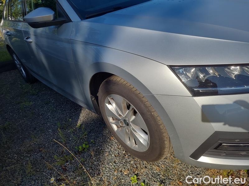  Skoda  Octavia  Combi (NX3)(2020) Oct.Combi 2.0TDI 110 Am 4x4 AT #28
