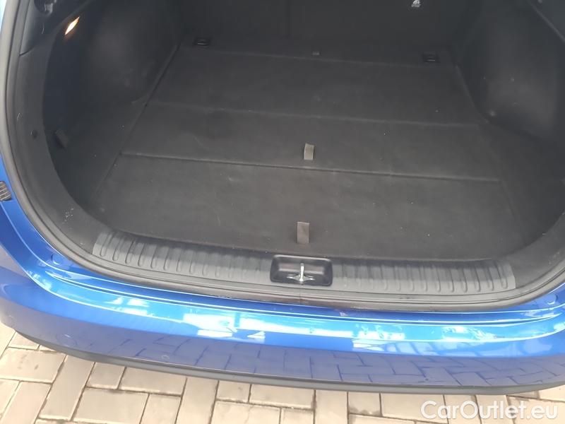  KIA  Cee'd Ceed Sportswagon (2018->) Ceed SW 1.5 T-GDI 118 Spin 5d #6