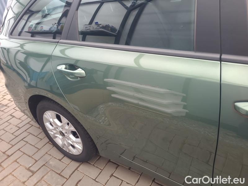  KIA  Cee'd Ceed Sportswagon (2018->) Ceed SW 1.5 T-GDI 118 Spin 5d #6