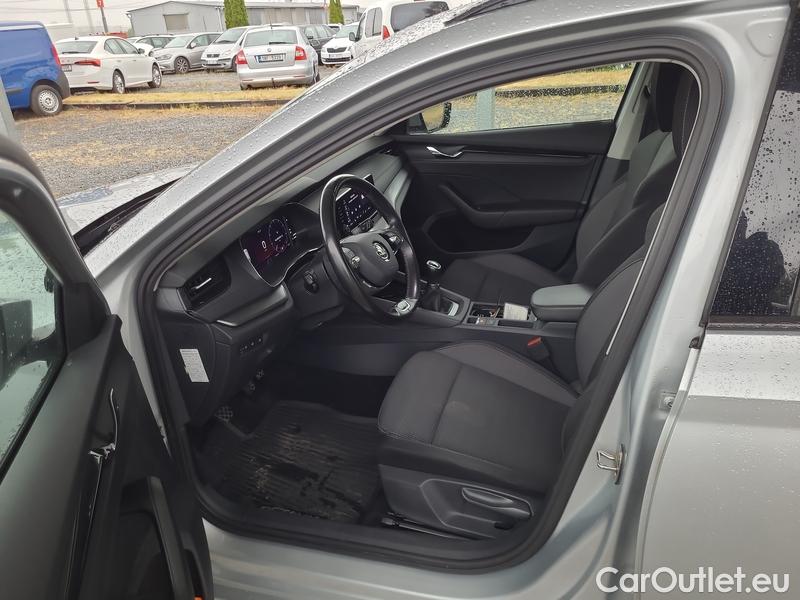  Skoda  Octavia  Combi (NX3)(2020) Oct.Combi 2.0TDI 85 Ambition #10