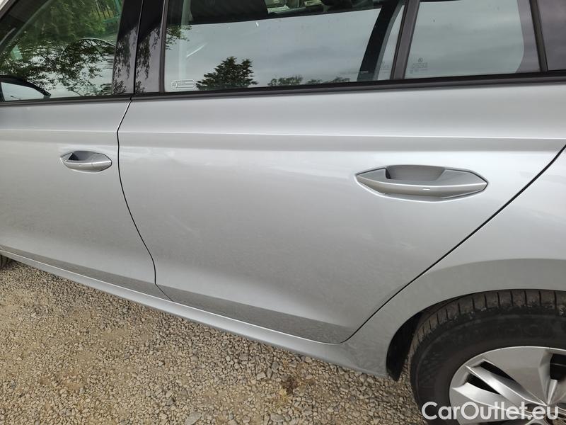  Skoda  Octavia  Combi (NX3)(2020) Oct.Combi 2.0TDI 110 Am 4x4 AT #7