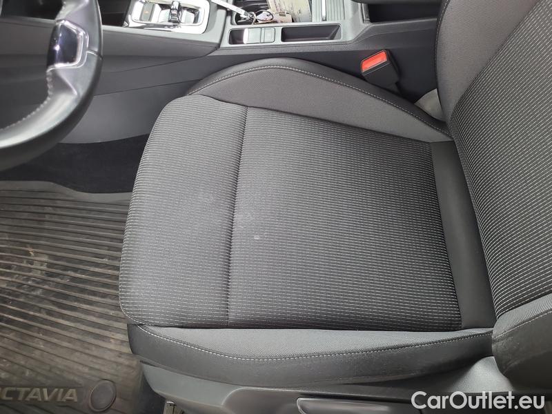  Skoda  Octavia  Combi (NX3)(2020) Oct.Combi 2.0TDI 110 Am 4x4 AT #10