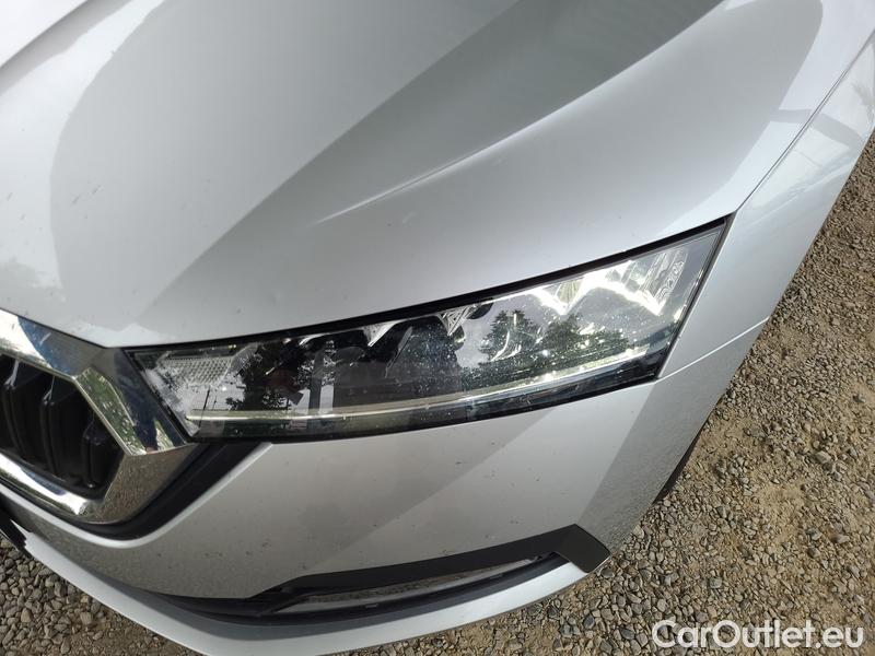  Skoda  Octavia  Combi (NX3)(2020) Oct.Combi 2.0TDI 110 Am 4x4 AT #4