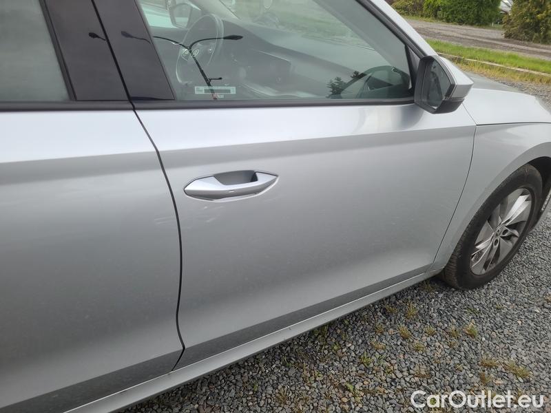  Skoda  Octavia  Combi (NX3)(2020) Oct.Combi 2.0TDI 110 Am 4x4 AT #16