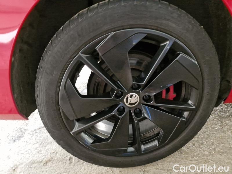  Skoda  Octavia  Combi (NX3)(2020) Oct.Com. 1.4TSI PHEV 180 RS AT #14