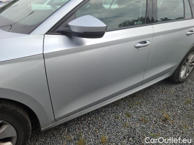  Skoda  Octavia  Combi (NX3)(2020) Oct.Combi 2.0TDI 110 Am 4x4 AT #2