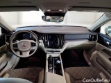  Volvo  V60 VOLVO  CROSS COUNTRY / 2019 / 5P / STATION WAGON B4 D AWD AUTOM. CR. COUNTRY BUSINESS PRO #3