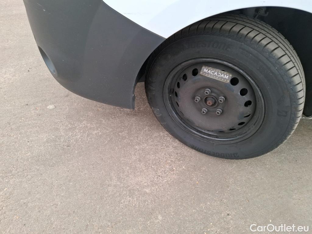  Renault  Kangoo  II Express Grand Confort (L1) 1.5 dCi 80CV BVM6 E6dT #38