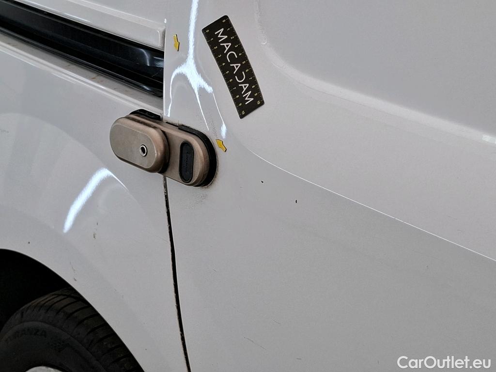  Renault  Kangoo  II Express Grand Confort (L1) 1.5 dCi 80CV BVM6 E6dT #19