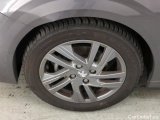  Peugeot  208 Peugeot  Active Pack 1.2 PureTech 75 5d #19
