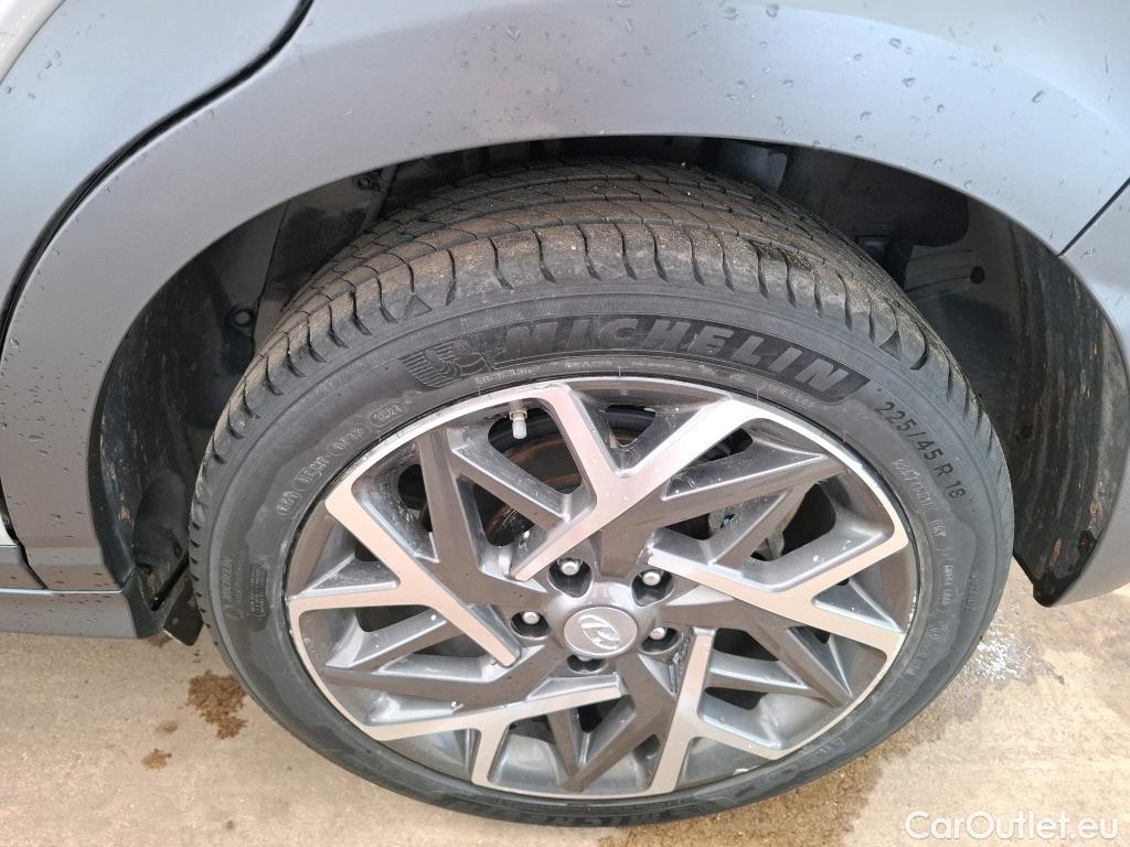  Hyundai  Konna Kona Creative Hybrid 2WD 1.6 GDI 140CV BVA6 E6d #16