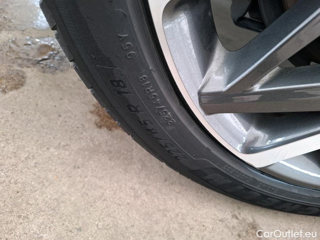  Hyundai  Konna Kona Creative Hybrid 2WD 1.6 GDI 140CV BVA6 E6d #4