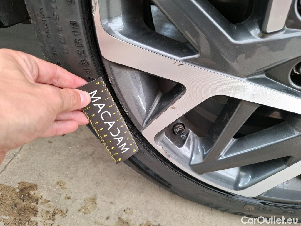  Hyundai  Konna Kona Creative Hybrid 2WD 1.6 GDI 140CV BVA6 E6d #40