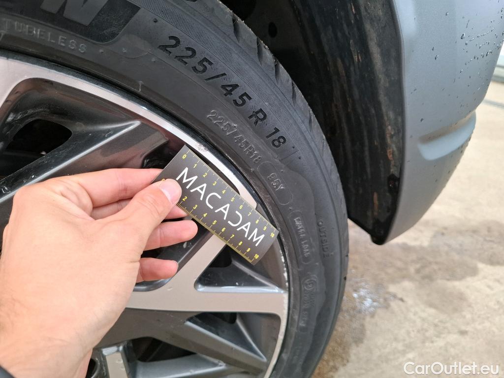  Hyundai  Konna Kona Creative Hybrid 2WD 1.6 GDI 140CV BVA6 E6d #19