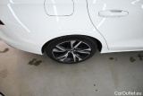  Volvo  V60  Kombi R Design 2.0 B4 145KW AT8 E6d #36
