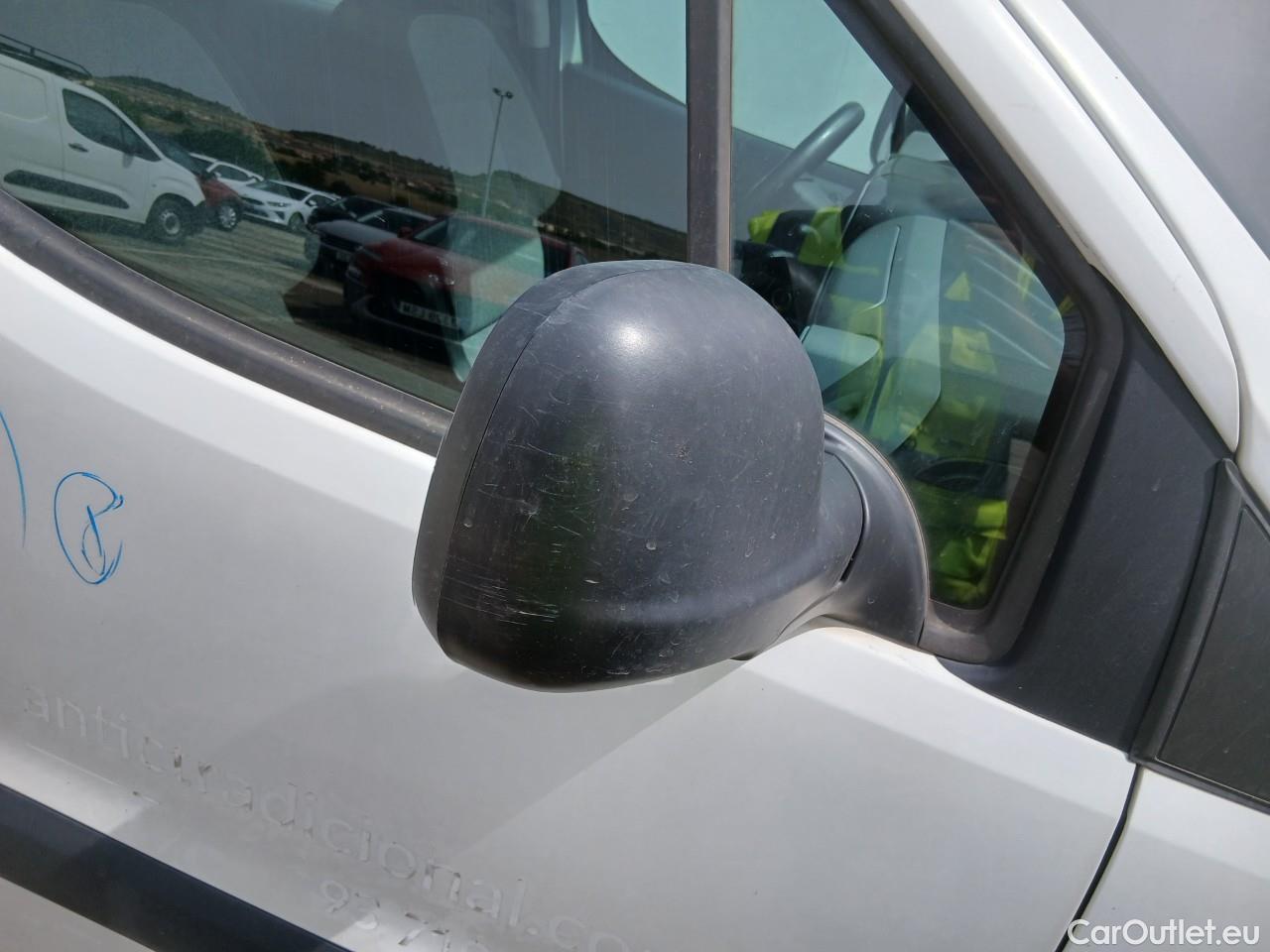  Citroen  Berlingo  Combi Live Edition 1.6 BlueHDi 100CV MT5 E5 #38