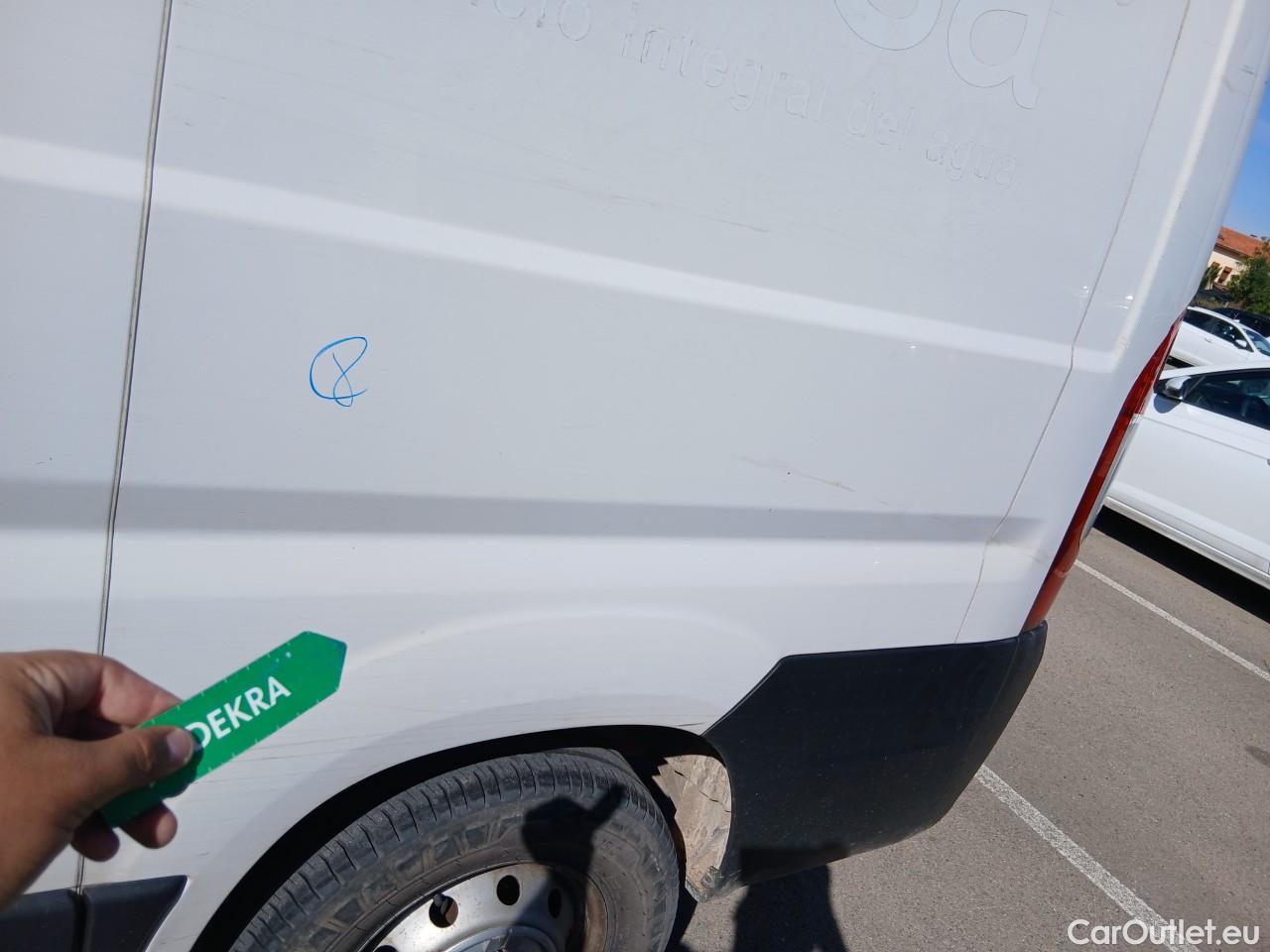  Fiat  Ducato FIAT  / 2014 / 4P / furgón 30 2.3 Multijet Furgón Corto Alto 96kW #29