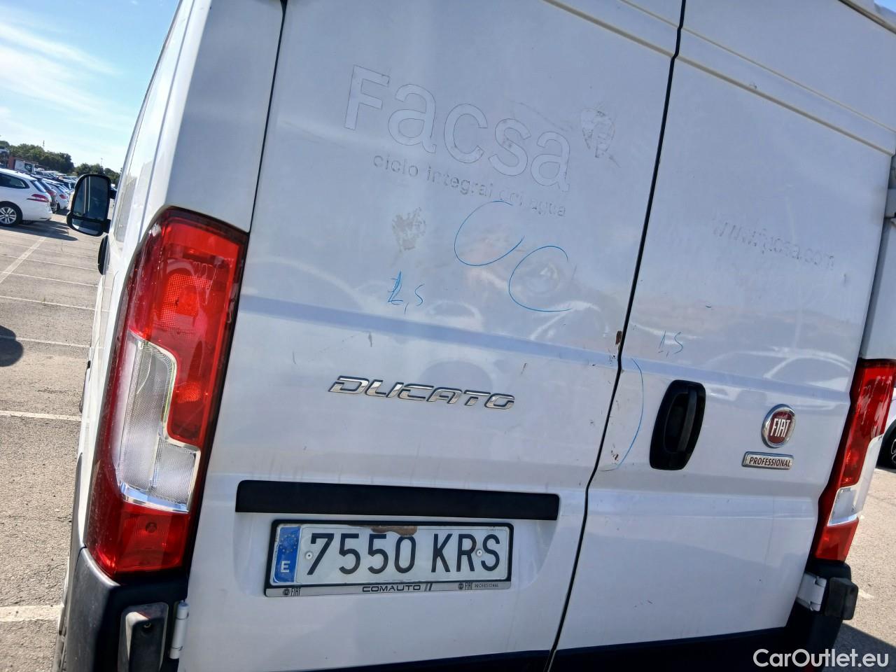  Fiat  Ducato FIAT  / 2014 / 4P / furgón 30 2.3 Multijet Furgón Corto Alto 96kW #35