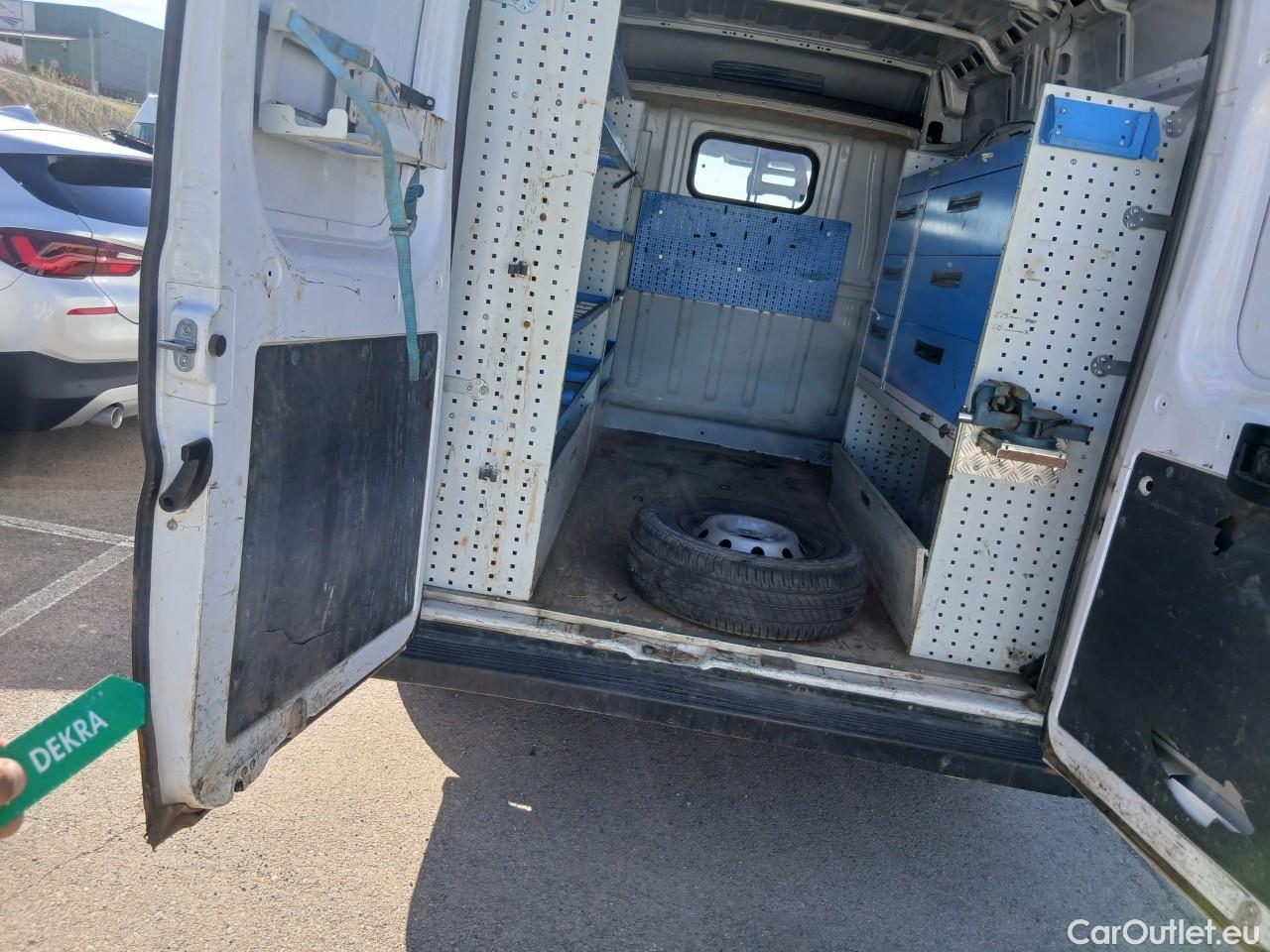  Fiat  Ducato FIAT  / 2014 / 4P / furgón 30 2.3 Multijet Furgón Corto Alto 96kW #5