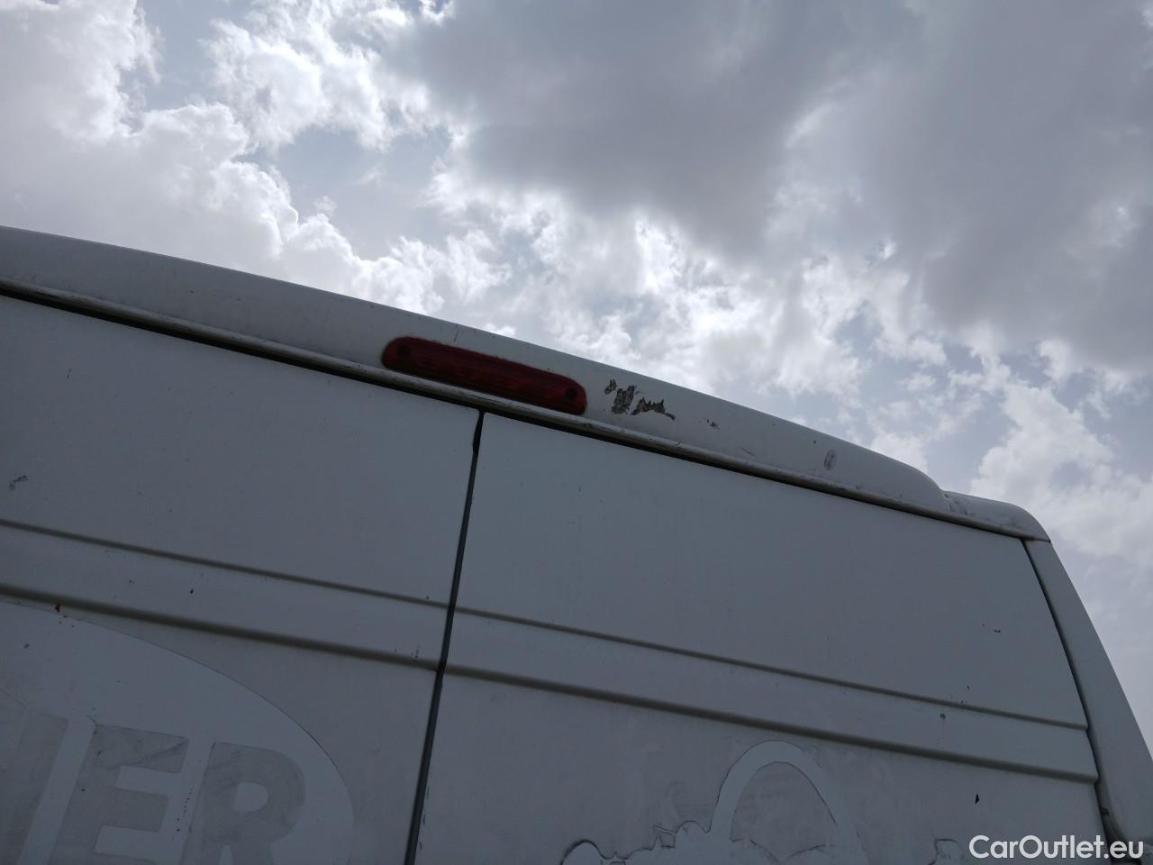  Peugeot  Boxer PEUGEOT  / 2014 / 4P / furgón 335 L2H2 BlueHDi 96KW (130CV) #45