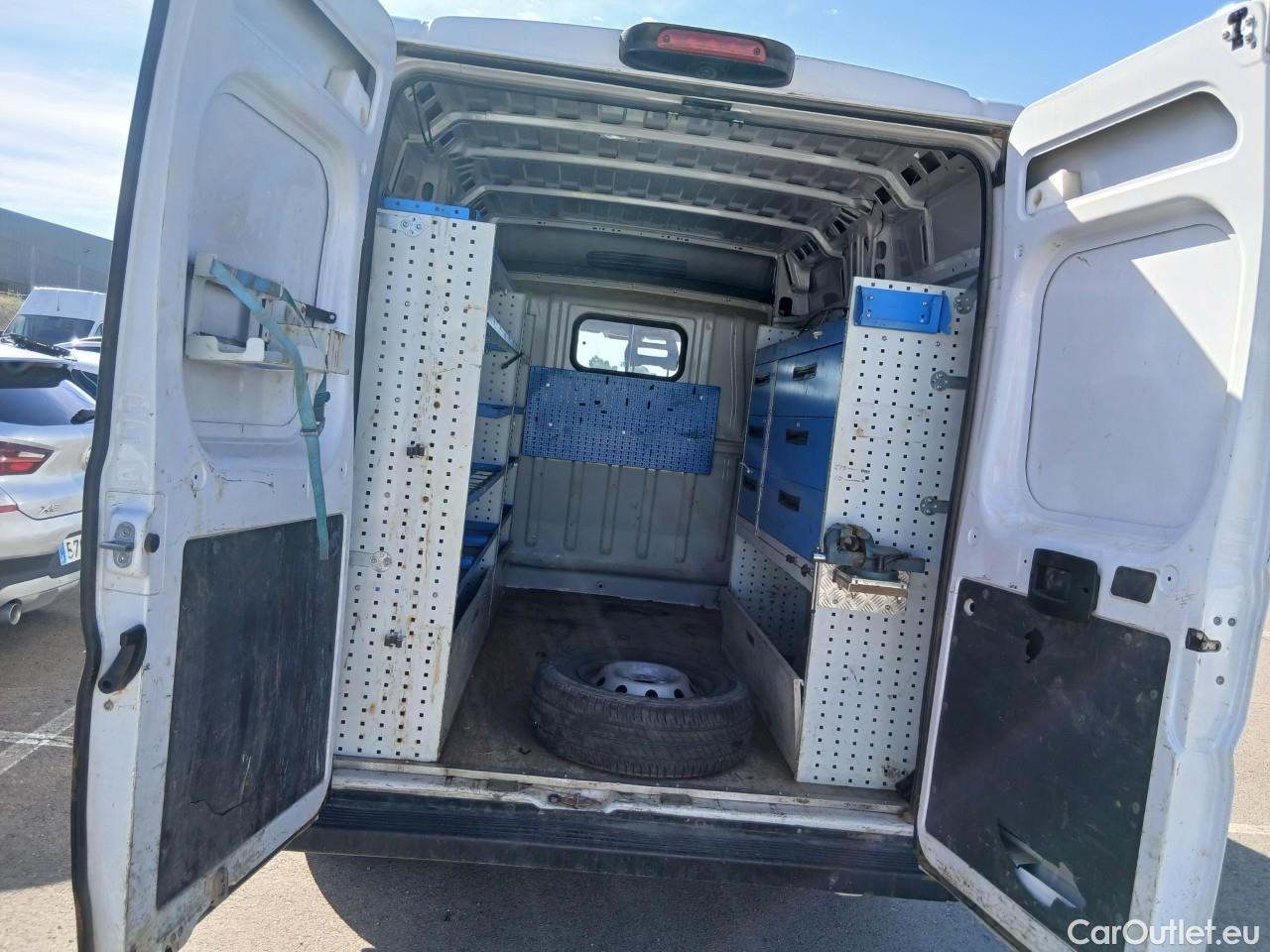  Fiat  Ducato FIAT  / 2014 / 4P / furgón 30 2.3 Multijet Furgón Corto Alto 96kW #6