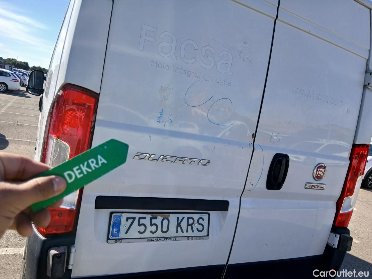  Fiat  Ducato FIAT  / 2014 / 4P / furgón 30 2.3 Multijet Furgón Corto Alto 96kW #34