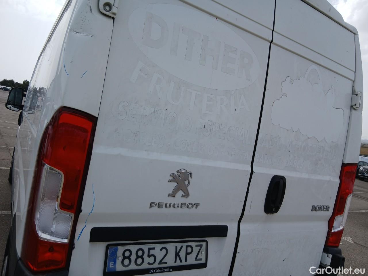  Peugeot  Boxer PEUGEOT  / 2014 / 4P / furgón 335 L2H2 BlueHDi 96KW (130CV) #40