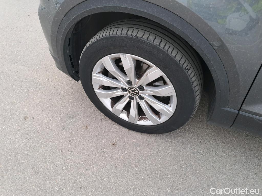  Volkswagen  T-ROC  Advance 2.0 TDI 150CV AT7 E6d #17