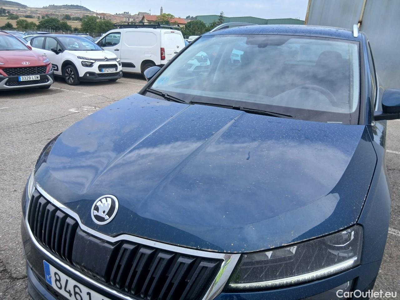  Skoda  Karoq SKODA  / 2021 / 5P / todoterreno 1.5 TSI 110kW (150CV) DSG ACT Style #8
