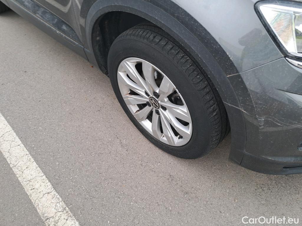  Volkswagen  T-ROC  Advance 2.0 TDI 150CV AT7 E6d #5