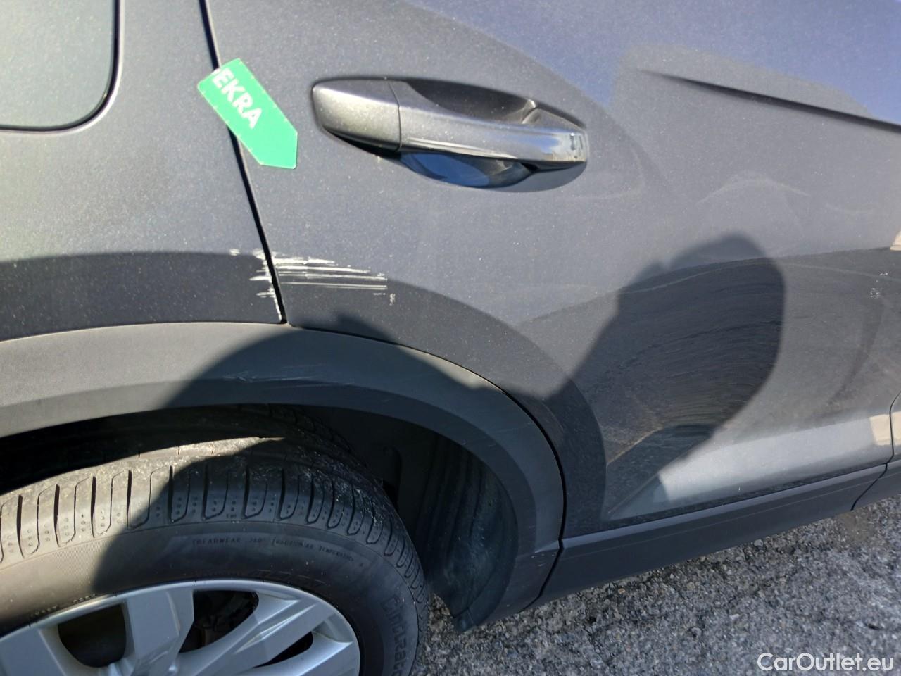  Volkswagen  T-ROC  Advance 2.0 TDI 115CV MT6 E6d #32