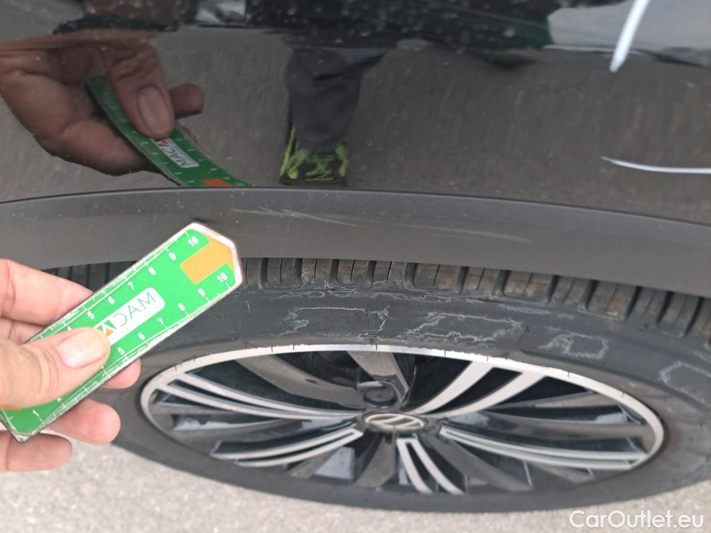  Volkswagen  Tiguan  Life 2.0 TDI 150CV AT7 E6d #29