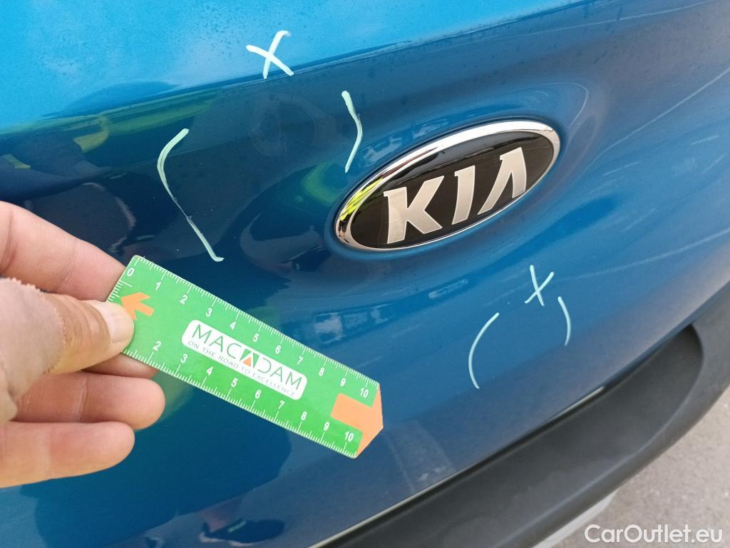  KIA  STONIC KIA  / 2017 / 5P / todoterreno 1.0 T-GDi 74kW (100CV) MHEV iMT Concept #2