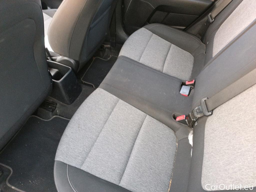  KIA  STONIC KIA  / 2017 / 5P / todoterreno 1.0 T-GDi 74kW (100CV) MHEV iMT Concept #28