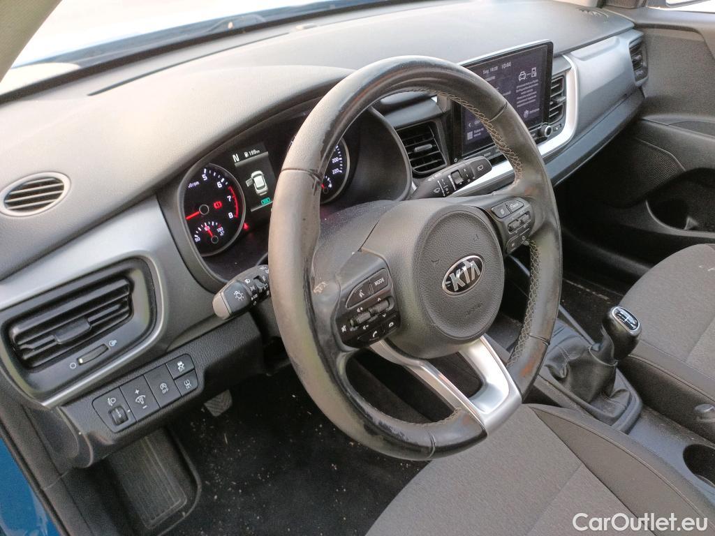  KIA  STONIC KIA  / 2017 / 5P / todoterreno 1.0 T-GDi 74kW (100CV) MHEV iMT Concept #15