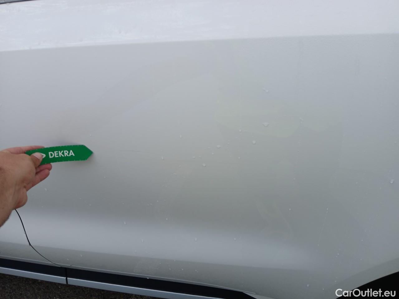  KIA  Sorento  Emotion PHEV 4WD 1.6 T-GDI AT6 E6d #22