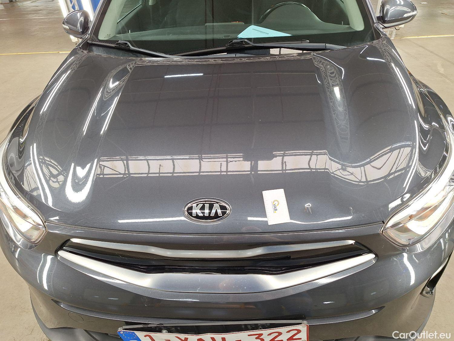  KIA  STONIC Kia,  '17, KIA  1.0 T Fusion 5d #17