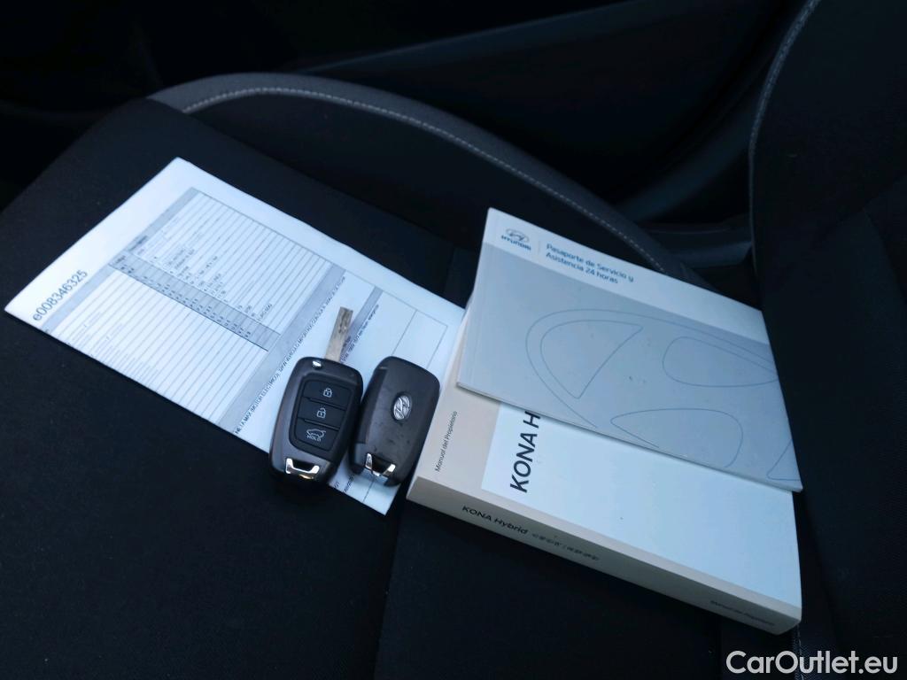  Hyundai  Konna HYUNDAI Kona / 2017 / 5P / todoterreno 1.6 GDI HEV Klass DCT #10